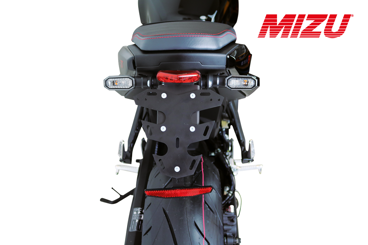 Kennzeichenhalter für Suzuki GSX-8T/TT ab 25